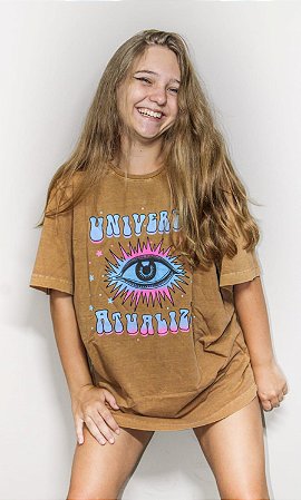 Camiseta Feminina Universo - Raffa Milli Loja Online Moda & Estilo - Raffa  Milli - Loja Online de Camisetas Femininas Estilosas e Super na Moda