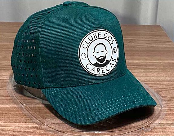 Boné Trucker Verde Clube dos Carecas com furos a laser