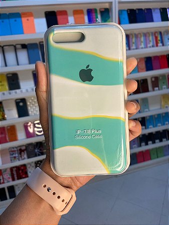 Capinha iPhone 7 Plus / iPhone 8 Plus Silicone Aveludada Doce Arco Íris Eu  que fiz