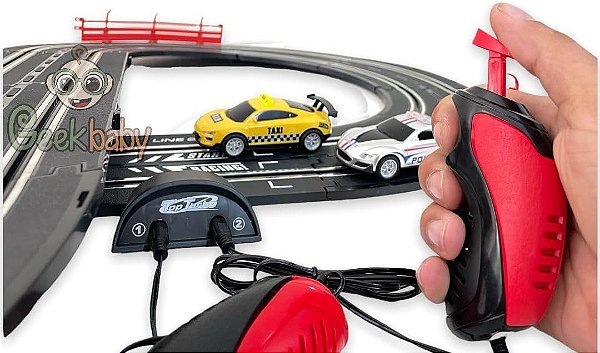 Pista Turbo Run Circuito Em Oito Com 2 Carrinhos DM T5892