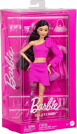 Boneca Barbie Deluxe Perna Protética Mattel HYV26