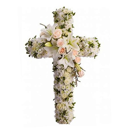 Cruz de Flores Naturais, Formato adaptado. Cor predominante branca com Rosas Cor de Rosa, Lírios Brancos, Crisântemos Brancos