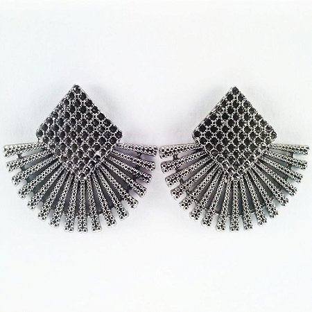 BRINCO PARA COLAGEM DE STRASS NO GRAFITE