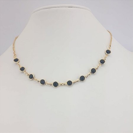 CHOKER FOLHEADO A OURO COM PEDRINHAS