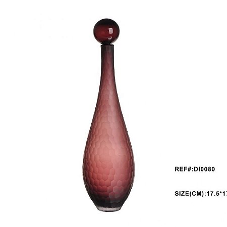 GARRAFA DE VIDRO TRABALHADO VINHO COM TAMPA