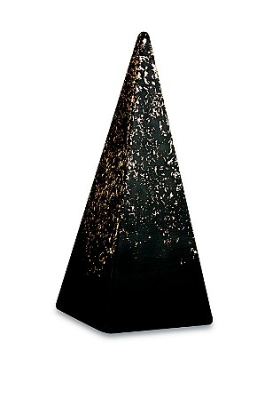 ESCULTURA PRETA E DOURADA EM CIMENTO