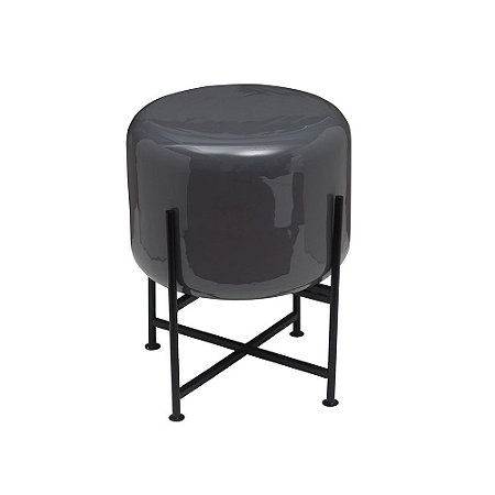 BANQUETA CINZA COM BASE DE METAL PRETA