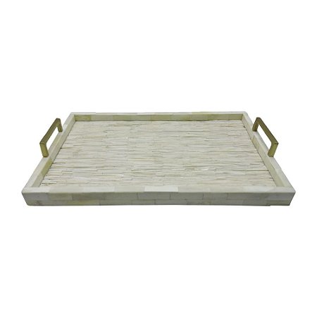 BANDEJA DE RESINA ESTILO OSSO BEGE COM ALCAS DE METAL DOURAD