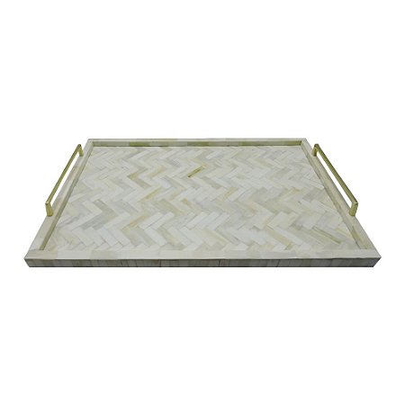 BANDEJA DE RESINA ESTILO OSSO BEGE COM ALCAS DE METAL DOURAD