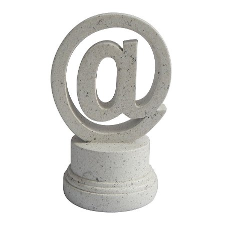 PECA DECORATIVA DE RESINA  8CM X 7CM X 13CM