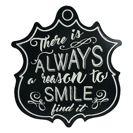 PLACA DECORATIVA EM METAL SMILE 26,5CM X 0,6CM X 30,2CM