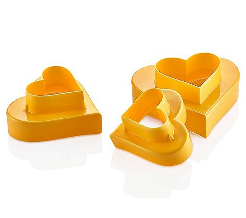 JOGO DE 3 CORTADORES DE BISCOITO DE PLÁSTICO CORACAO CORES SORTIDAS
