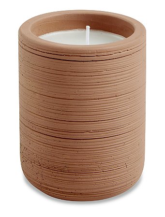 VELA COM SUPORTE EM CIMENTO