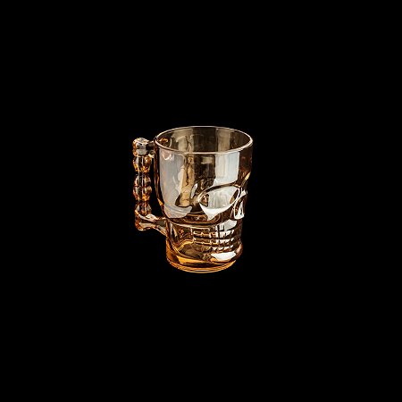 CANECA CHOPP E CERVEJA VIDRO CAVEIRA ROCK STYLE ÂMBAR 510ml
