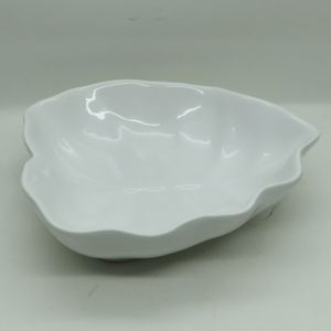 FOLHA DECORATIVA CERÂMICA BANANA LEAF BRANCO 16x15,5x4,5cm