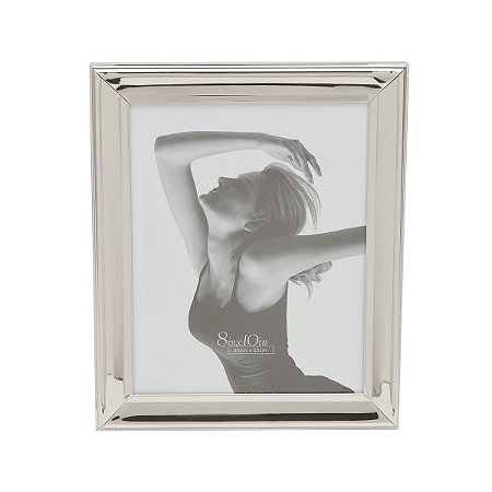 PORTA RETRATO DE AÇO PRATEADO 20X25 CM