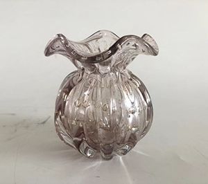 VASO DE VIDRO ITALY ROSA CLARO E DOURADO 11,5x13cm