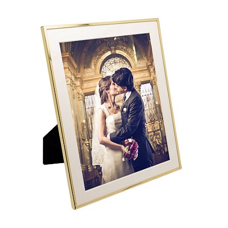 PORTA-RETRATO DE AÇO INOX BASIC DOURADO 20CM X 25CM - WOLFF