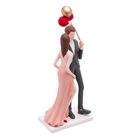 FIGURA DECORATIVA CASAL DE RESINA 12,5CM X 7,5CM X 31CM - WOLFF