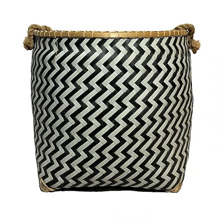 CESTO FIBRA SINTETICA BALI REDONDO BRANCO E PRETO CHEVRON D42XA48CM
