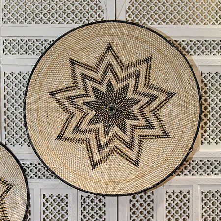 PRATO RATTAN DECORATIVO BALI ESTRELA NEGRA 70CM