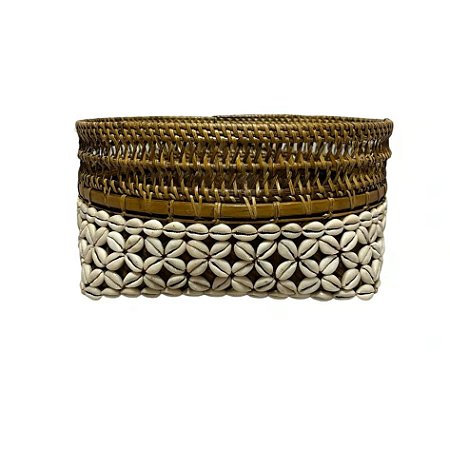 CESTARIA CENTRO DE MESA RATTAN E CONCHAS D26XA17CM