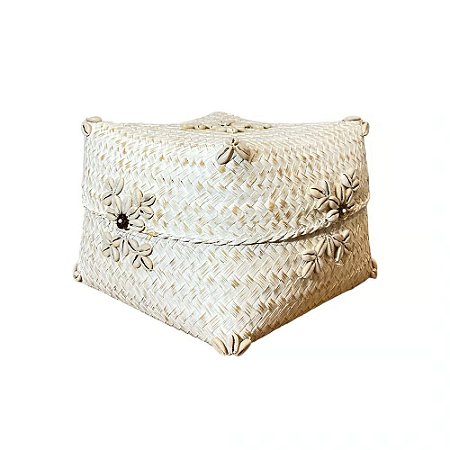 CAIXA FIBRA NATURAL BRANCA COM CONCHAS EXTRA