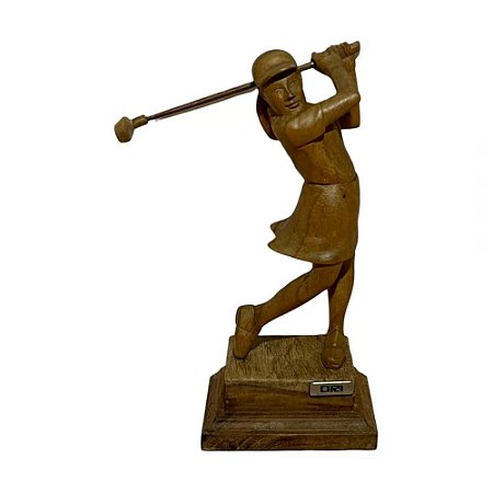 ESCULTURA EM MADEIRA ENTALHADA GOLFISTA FEMININA A26CM