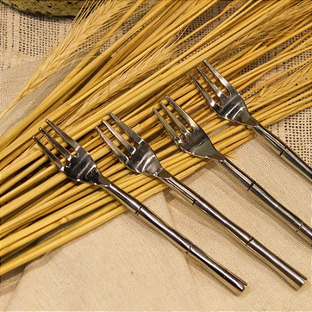 CONJUNTO DE GARFOS EM ACO INOX 4 PECAS