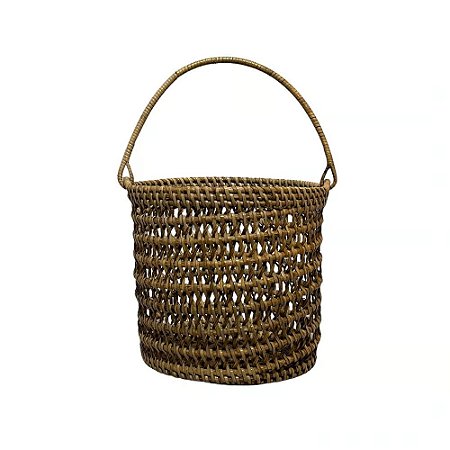 CESTA ARTESANAL BALI RATTAN ESCURO COM ALCA