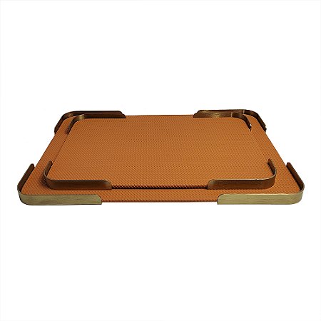 CJ DE 2 BANDEJAS DECORATIVAS EM MADEIRA REVESTIDO EM PU LARANJA G45CM X 30CM X 2
