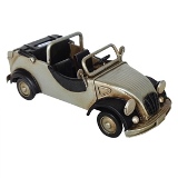 MINIATURA DE CARRO EM METAL PRATEADA