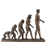 ESTATUETA EVOLUCAO HUMANA DE RESINA BRONZE