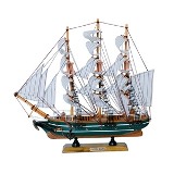 BARCO DECORATIVO DE MADEIRA VERDE E MARROM
