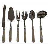 CJ. DE UTENSILIOS DE COZINHA DE METAL COM CABO BEGE - 6PCS