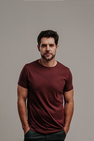 Camiseta Pima Premium Algodão Peruano - Vinho