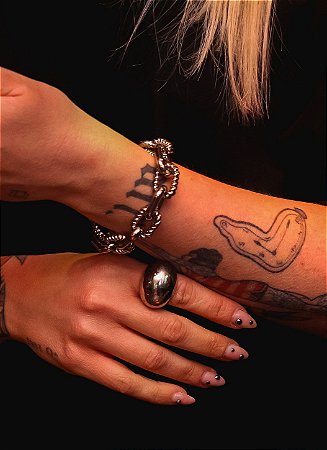 PULSEIRA GRETHA