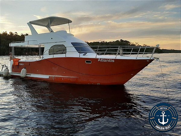 Lancha Atlantis - 46 pés