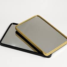 BANDEJA ESPELHADA 15cm x 28cm