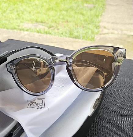 Óculos de Sol Paris Cinza