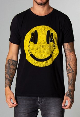 Camiseta Red Feather Music Smile Masculina Preta