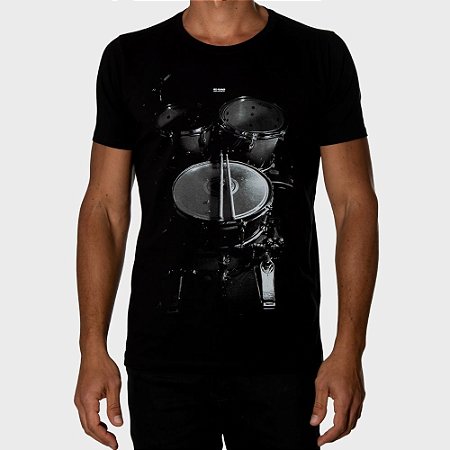 Camiseta Red Feather Making Noise Masculina Preta