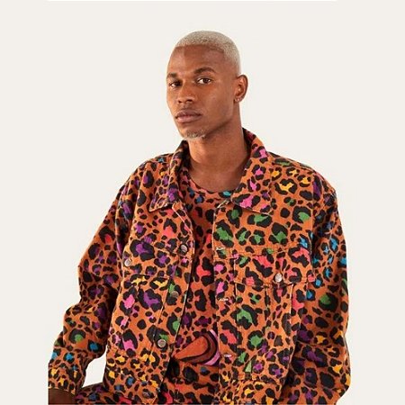 Jaqueta Farm Sarja Estampada Onça Rainbow