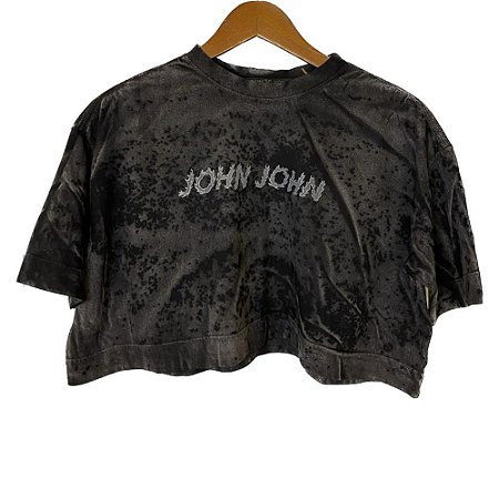 Camiseta John John Logo Preta - Faz a Boa!