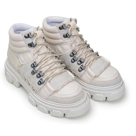 Bota Farm Adventure Feminino Off White