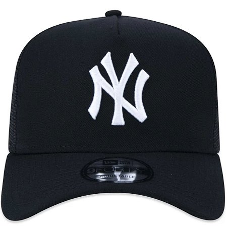 Boné New Era 940 Trucker Snapback New York Yankees Preto