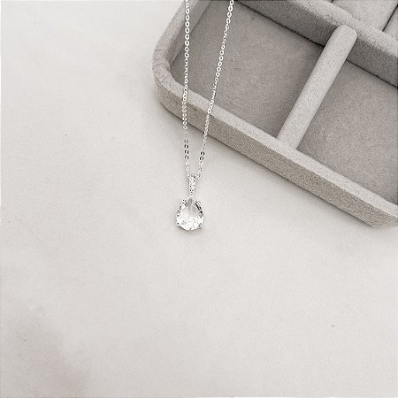 Colar pingente zircônia gota cristal 10x8mm elo cravejado 45cm