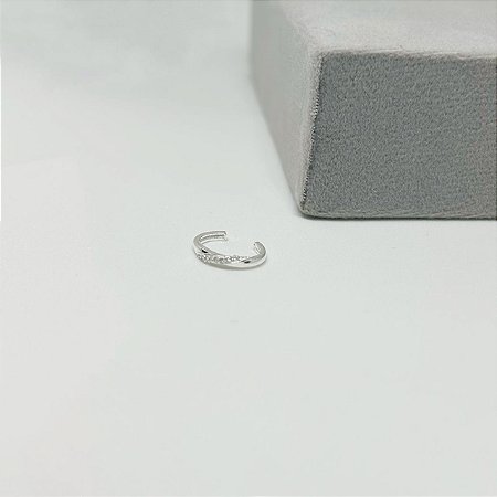 Piercing fake cartilagem