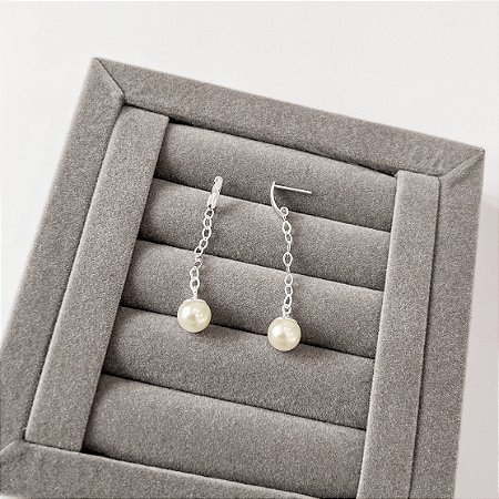 Brinco base corrente com pérola