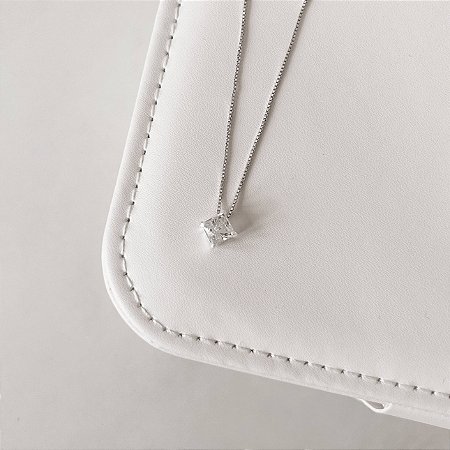 Colar zircônia losango cristal